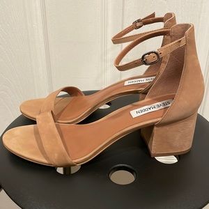 Steve Madden Sandals Size 8.5